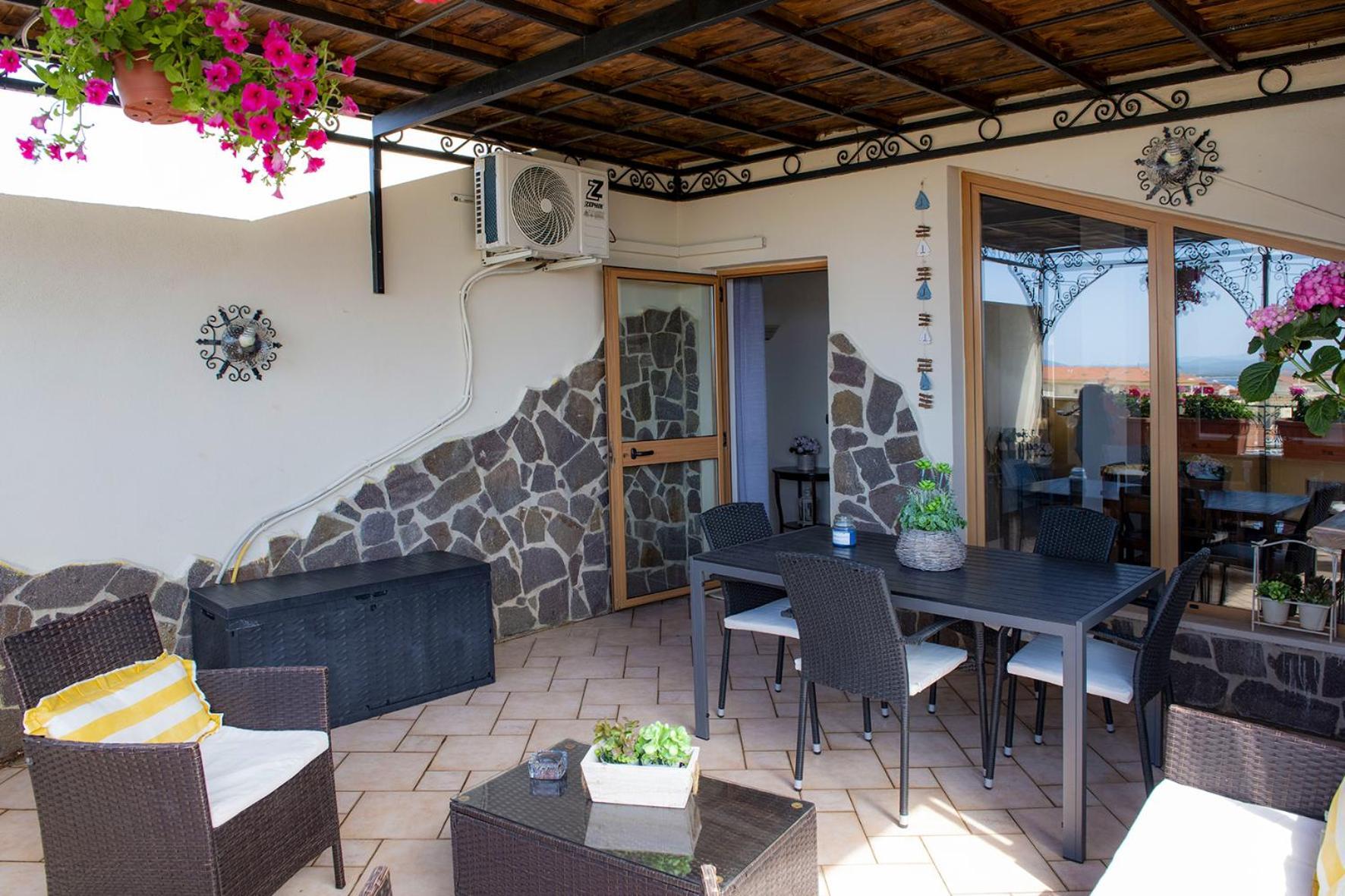 Casa I Gerani Vista Mare Apartment Алгеро Екстериор снимка